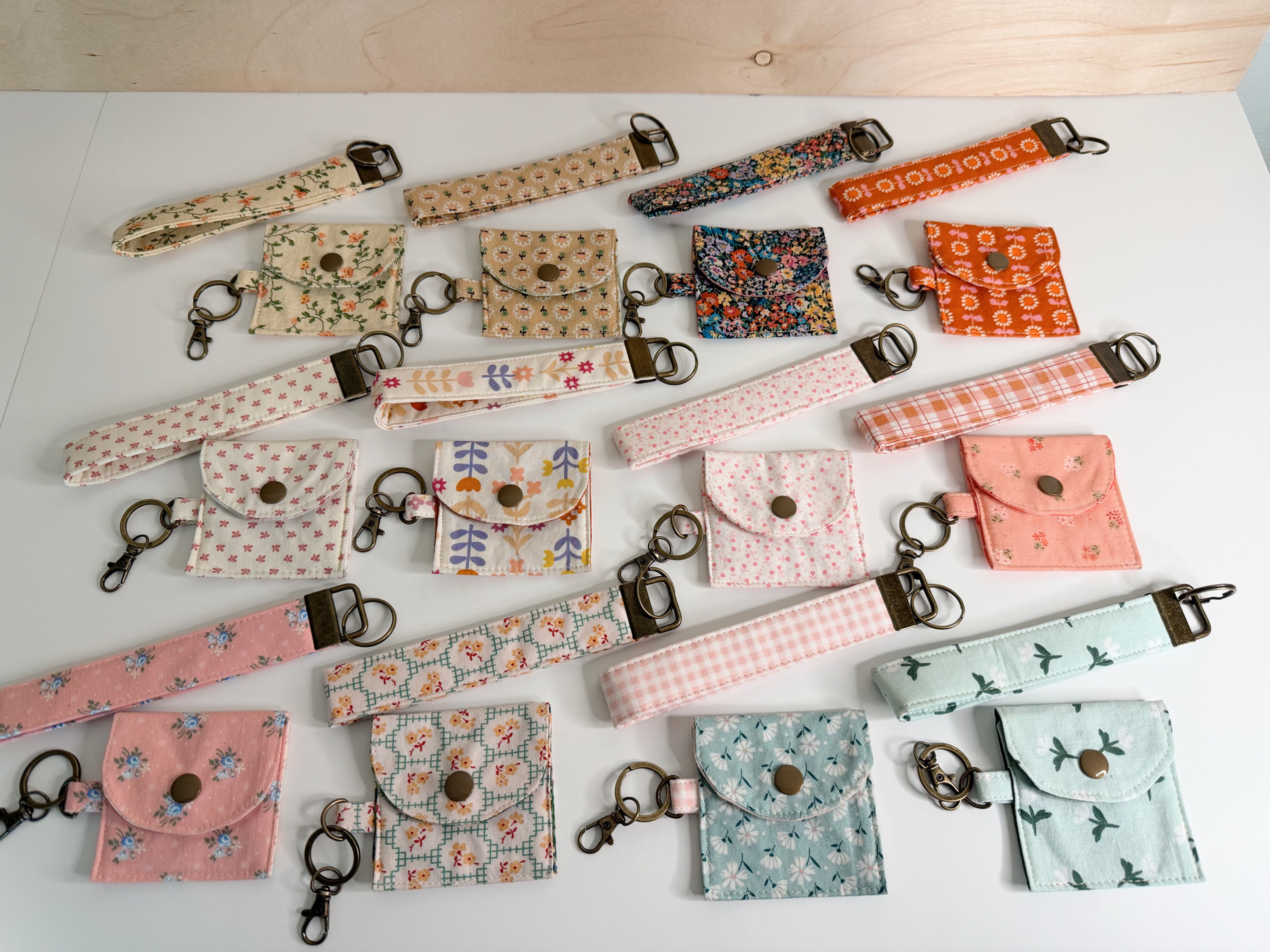 Combo deal! Airpods Earbuds Pouch plus matching wristlet keychain