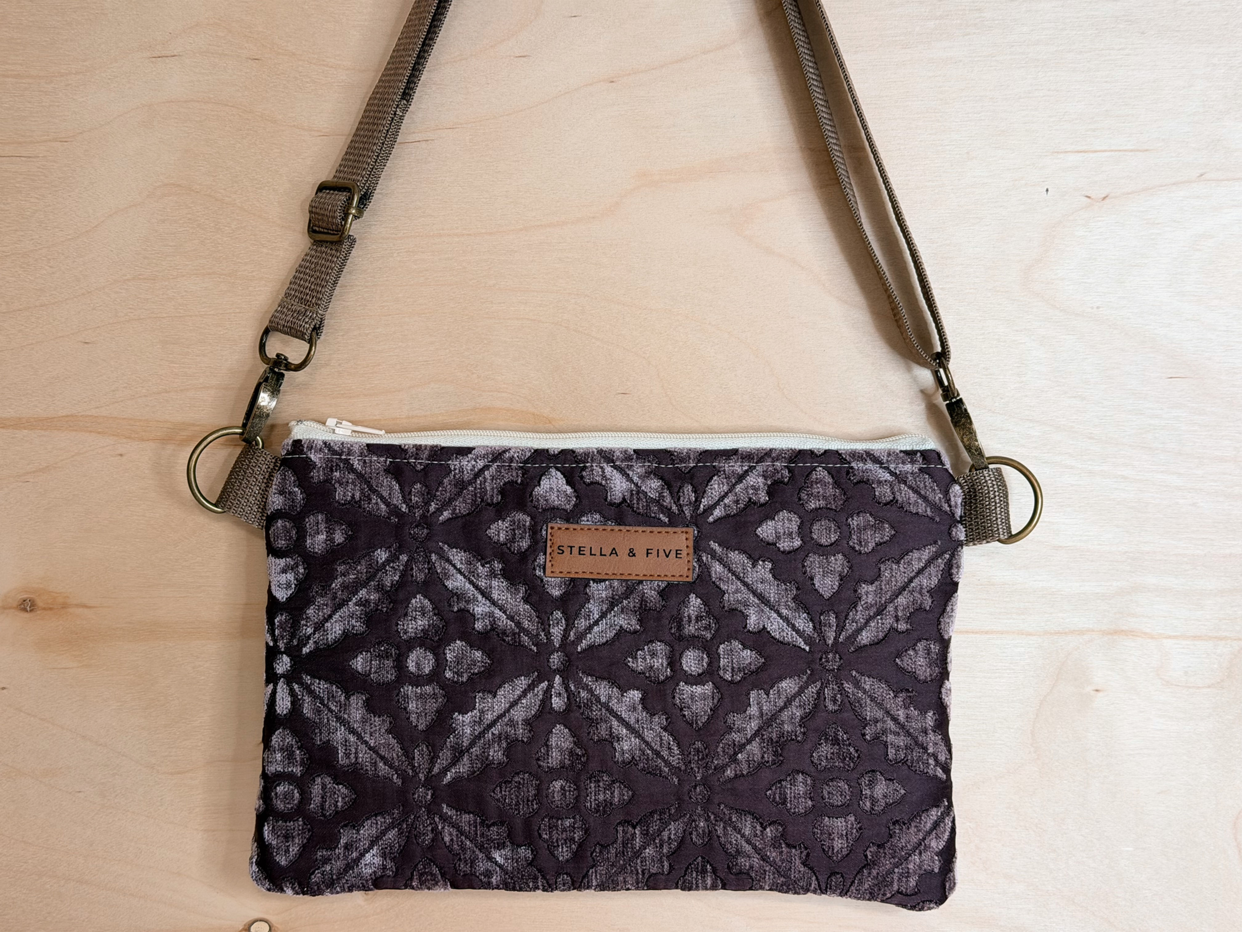 Vintage Purple Velour Pocket Bag - Crossbody Bag Fanny pack