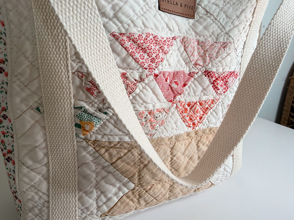 Thumbnail: Vintage Basket Quilt Tote Bag -  with drink pockets