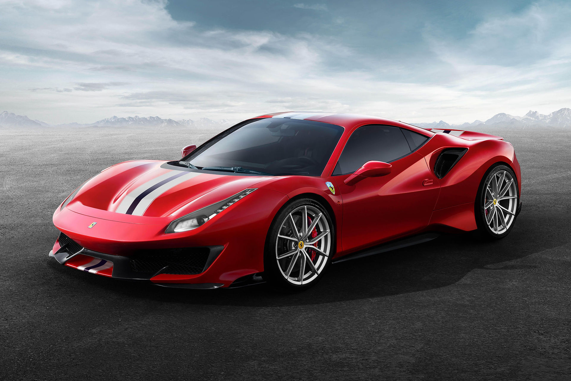001-ferrari-488-pista