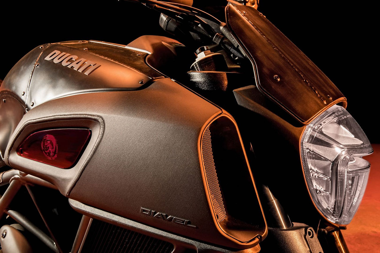 2017-ducati-diavel-diesel-unvieled-5