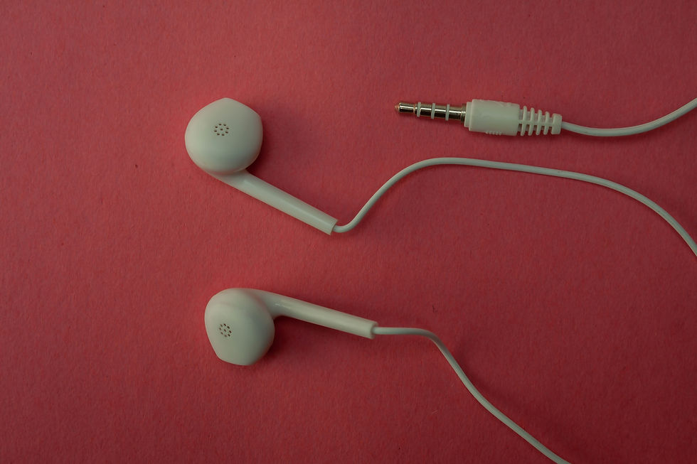 The Comeback We Didn’t See Coming: Why Wire Headphones Are Back in Style