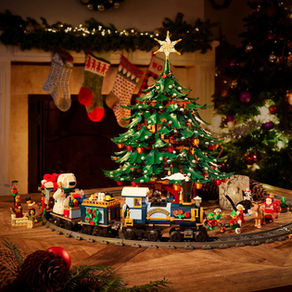 Is it Play You’re Looking For? This Holiday, Build Meaningful Moments Together With Lego