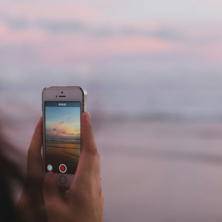 What Losing My Phone for 24 Hours Taught Me About Being Present