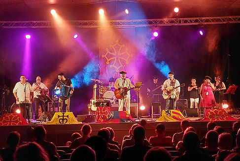 groupe concert.jpg