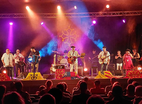 groupe concert.jpg