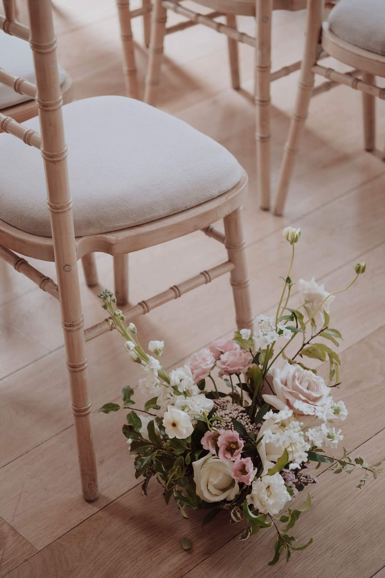 romantic aisle meadows in a delicate colour palette