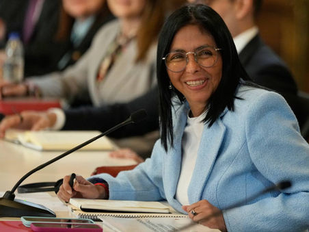 Editorial | CARICOM and Caracas + COMMENTARY 