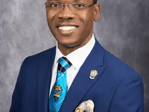 Dr Kevin Brown