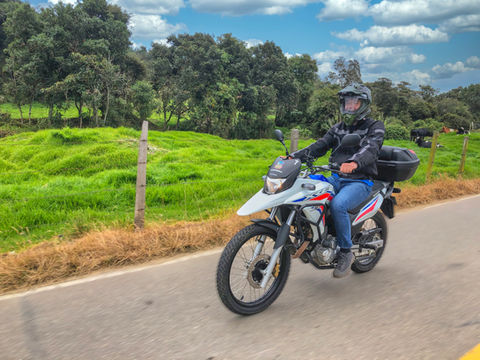 Honda XRE300 Long Travel Suspension - Long-travel suspension (245 mm front fork travel, 225 mm rear shock travel), and massive ground clearance of 259 mm. The Honda XRE300 has a full 22.5% more suspension travel and 20% more ground clearance than the Royal Enfield Himalayan. I’ve hit dips and bumps on this motorcycle going over 80kph and it is totally smooth.
