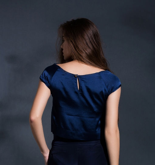 Hình thu nhỏ: Áo crop top Tái thiết Thanh lịch màu xanh navy