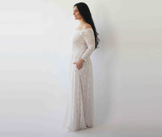 Thumbnail: Curvy   Ivory Nude Off Shoulder Wedding  Dress #1264