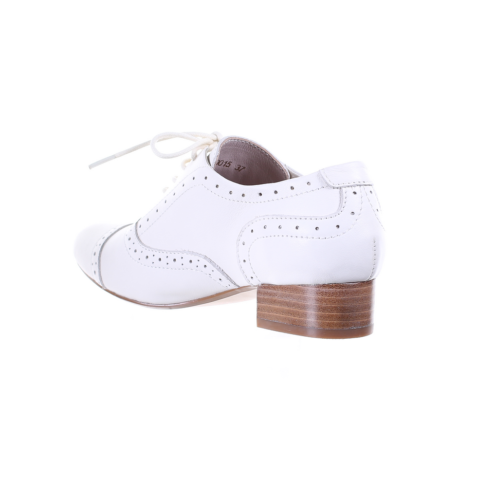 Thumbnail: Low Heel Oxford Shoes (Ivory)
