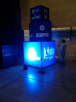 CUBOS ILUMINADOS