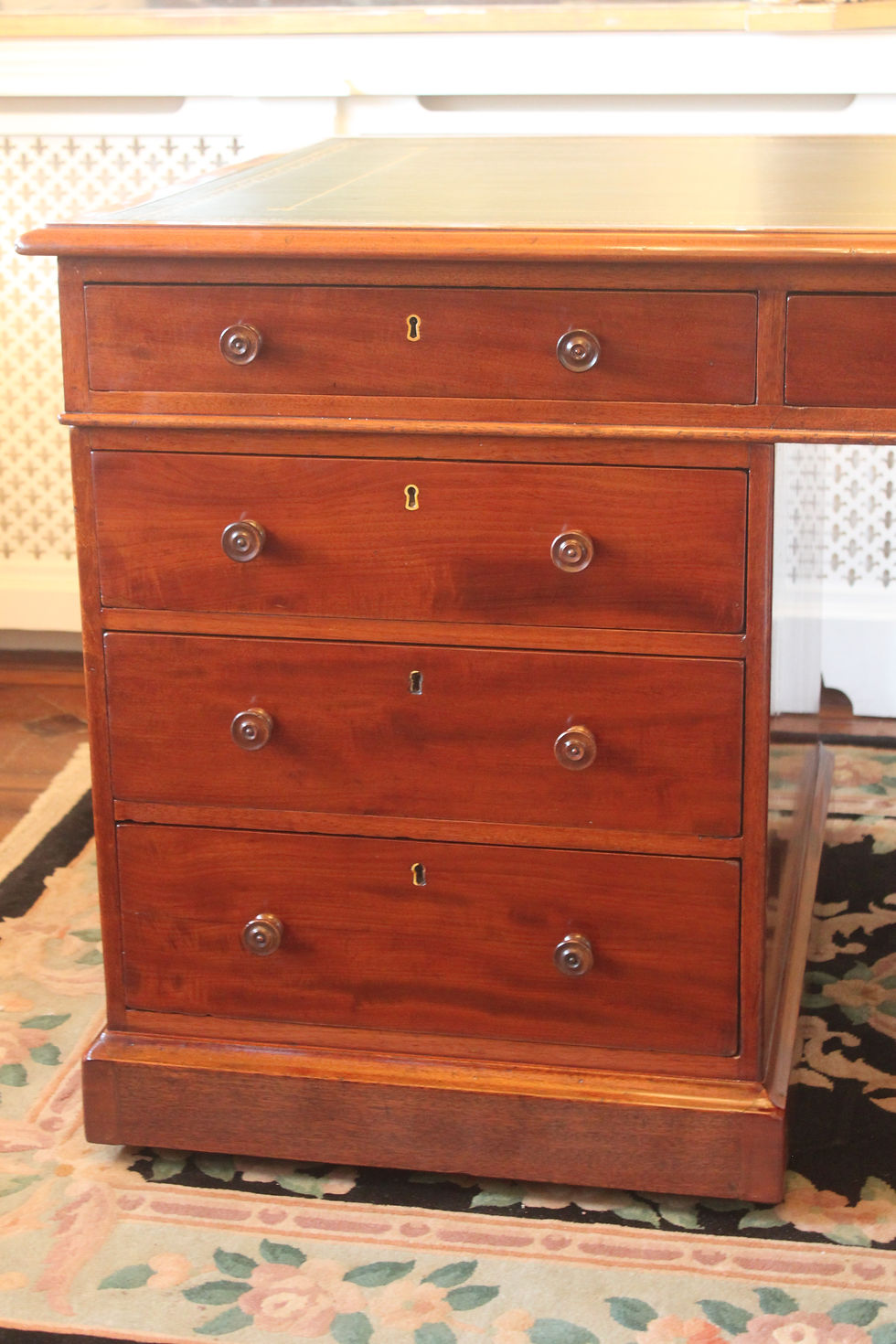 Thumbnail: Late Georgian mahogany pedestal desk