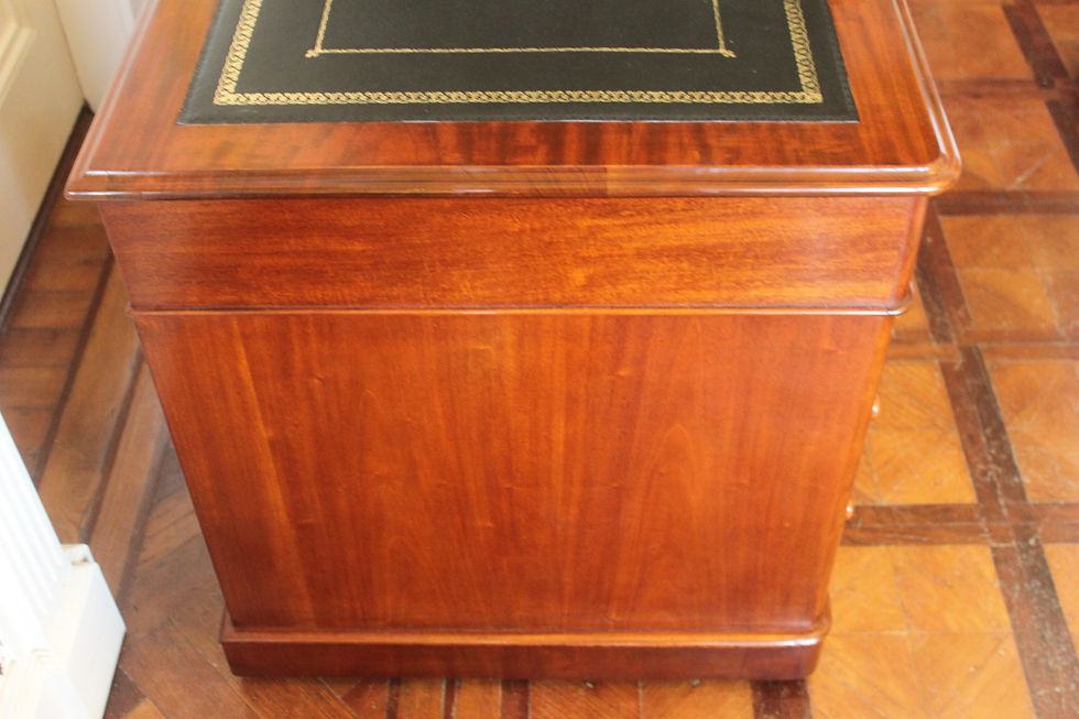 Thumbnail: Victorian mahogany pedestal desk by Edwards & Roberts