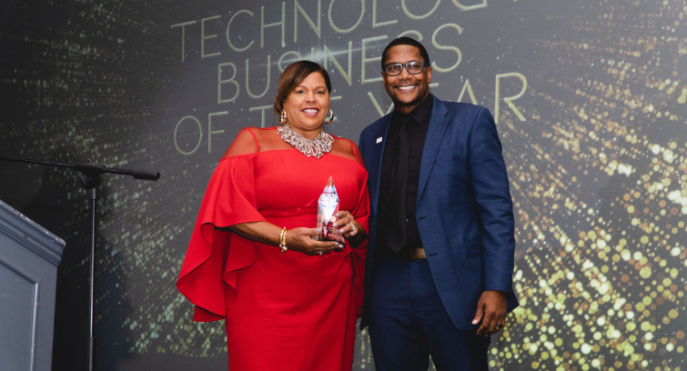 In Photo: Maritha Gay, Chief Intergrations Officer, accepting the award on behalf of Lanier Electronics Group, Inc