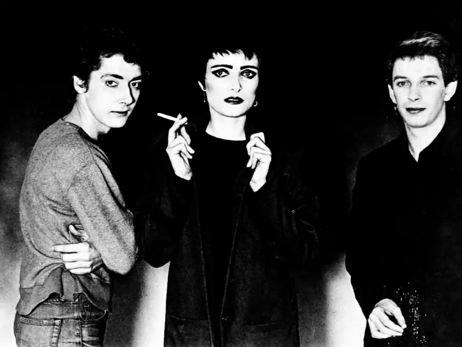Sioux Siouxsie con il rossetto nero