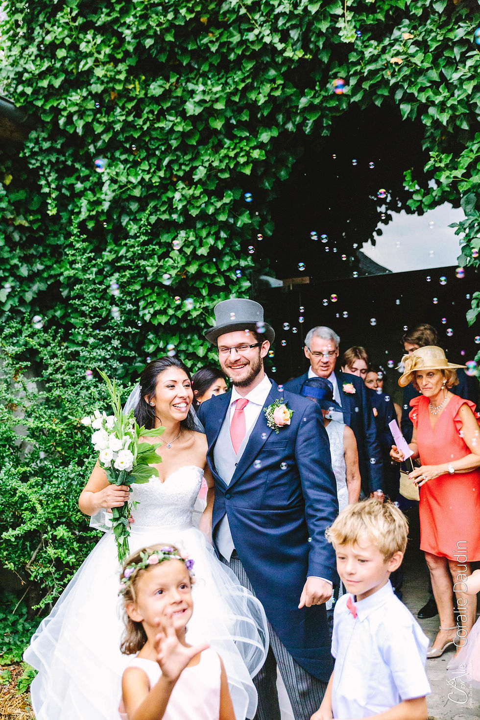 Photographe mariage église Thoiry
