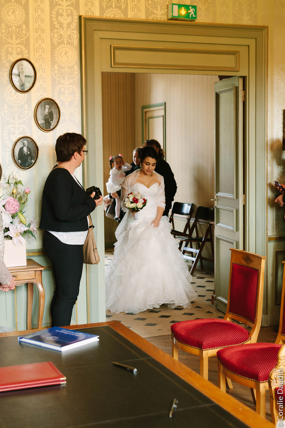 Photo mairie - Coralie Daudin-Photographe mariage Essonne- reportage mariage