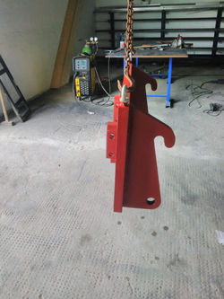 Adapterplatte_für_Radlader_gefertigt