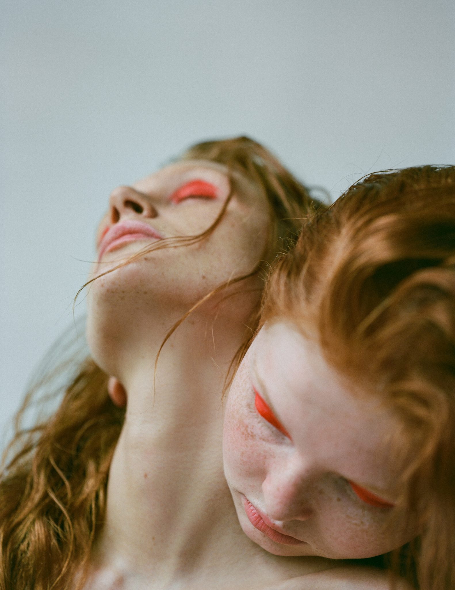 V Magazine.com