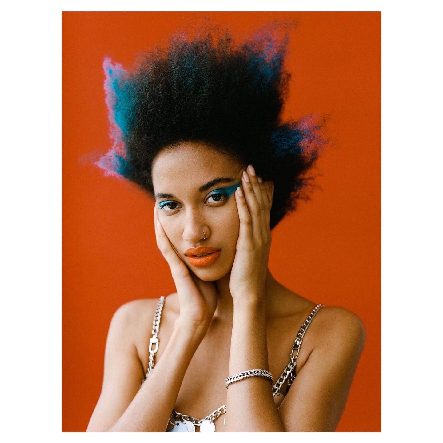 PHOTOGRAFED BY HEATHER HAZZAN