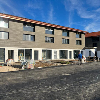 Après transformation et construction de 12 villas PPE La Source à Henniez.