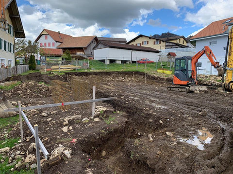 Construction clés en main d’un immeuble de 5 logements à Semsales Fribourg.