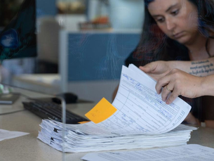 Half Moon Bay rejects 555 Kelly referendum