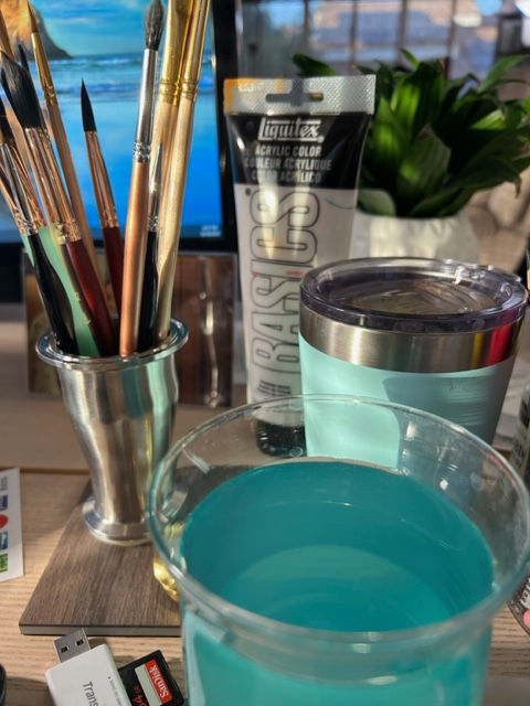 water jur for watercolor