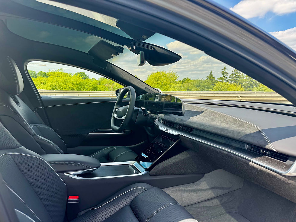 Miniatura: Lucid Air Grand Touring