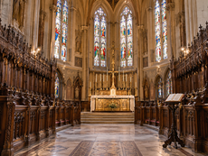 Un chœur de l'église