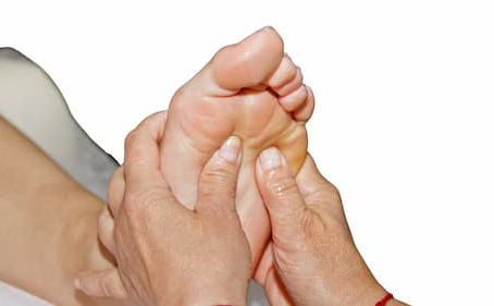 Massage des pieds : 3 éléments pour bien réussir