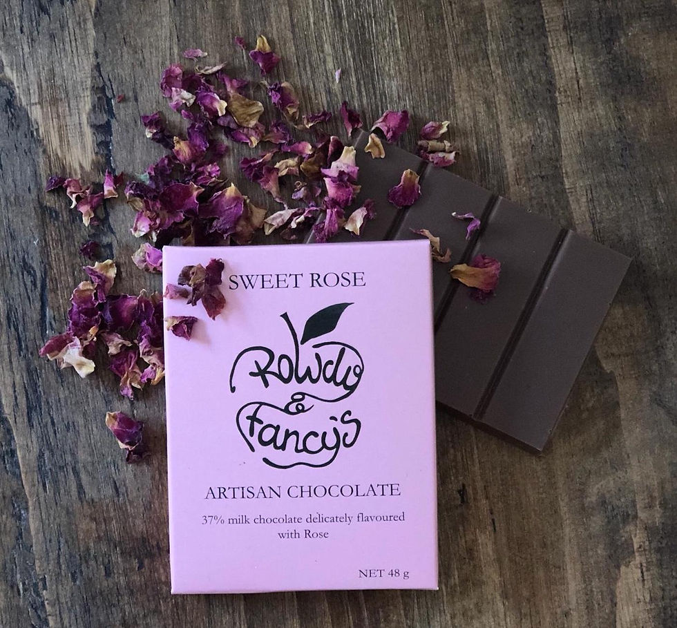 Thumbnail: Gin and Tonic picnic kit