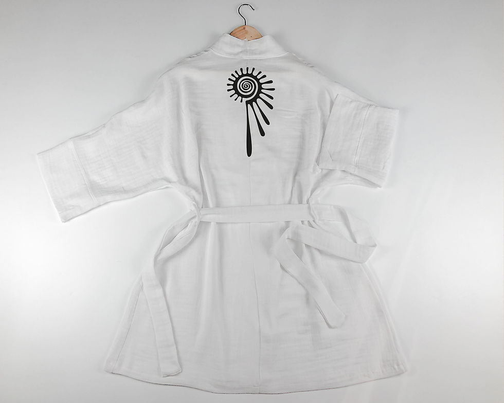 Küçük resim: Etnik Spiral Görselli Beyaz Müslin Kimono