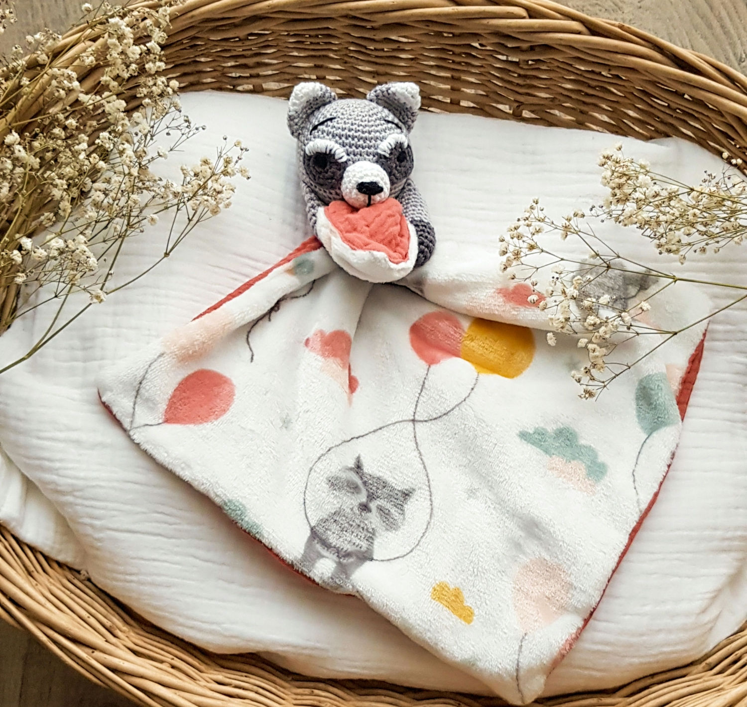 Doudou bi-matière raton laveur