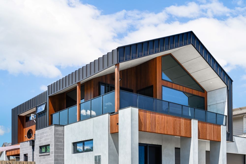 Front street view of new custom home built by Roberts Builders in Port Campbell