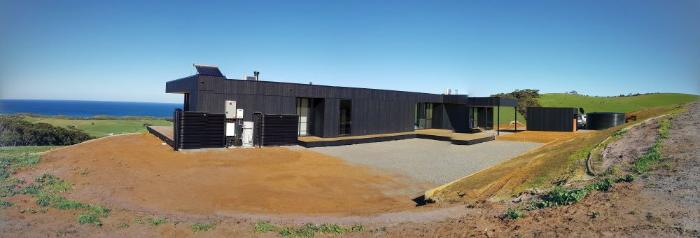 Exterior view of new custom home built by Roberts Builders in Johanna Victoria