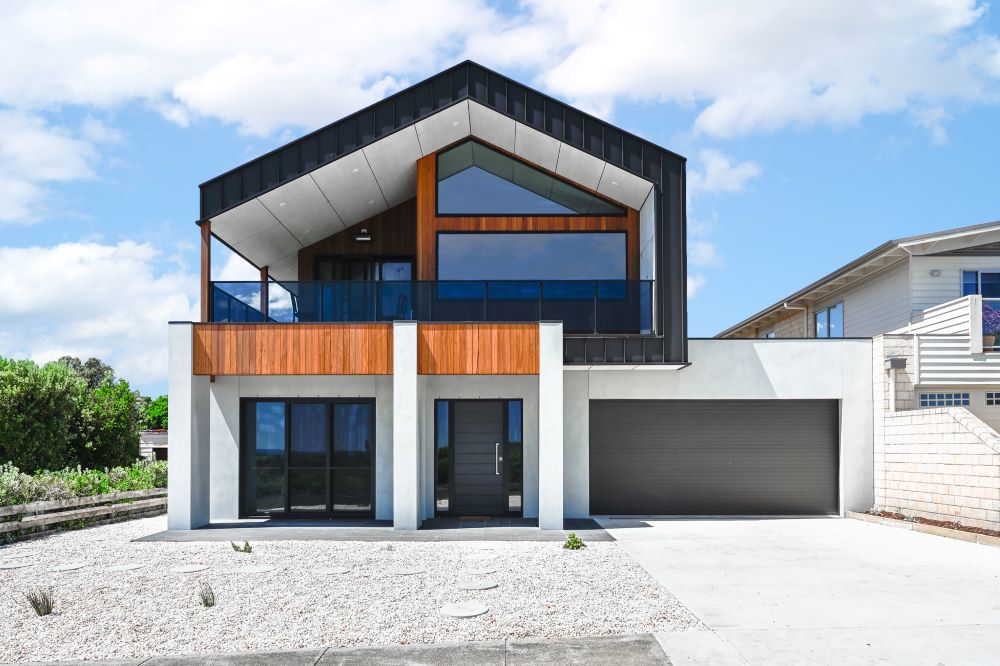 Front street view of new custom home built by Roberts Builders in Port Campbell
