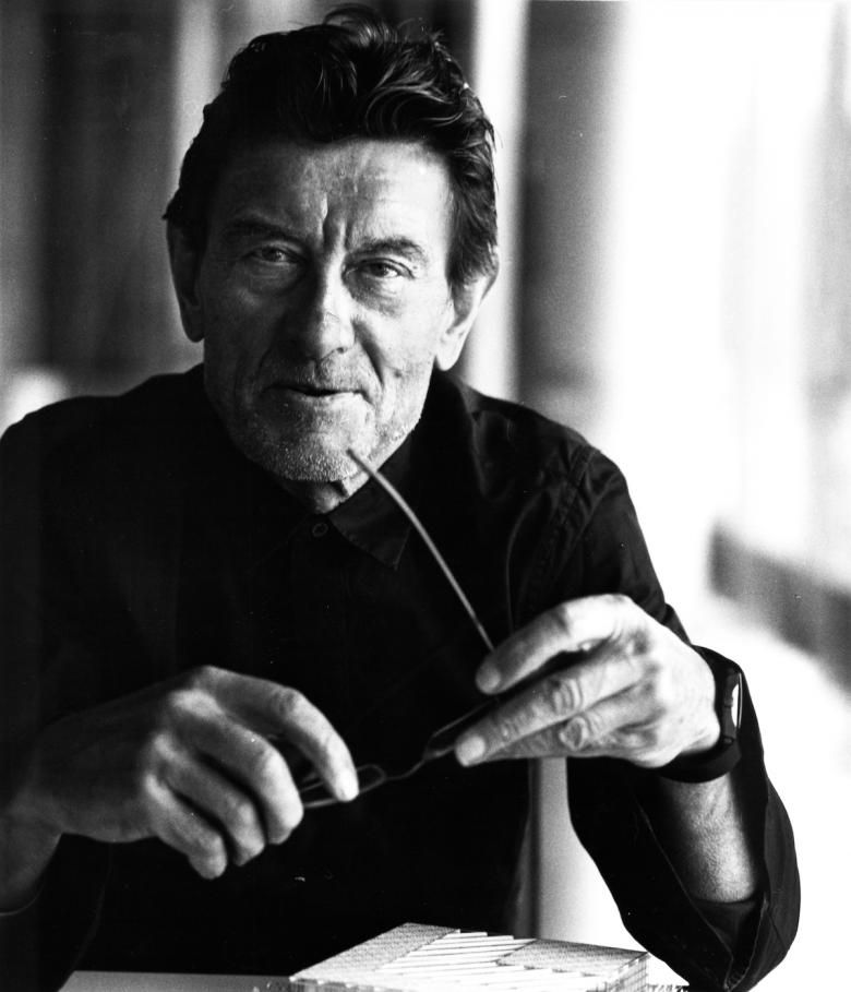 Helmut Jahn Architect 2.jpg