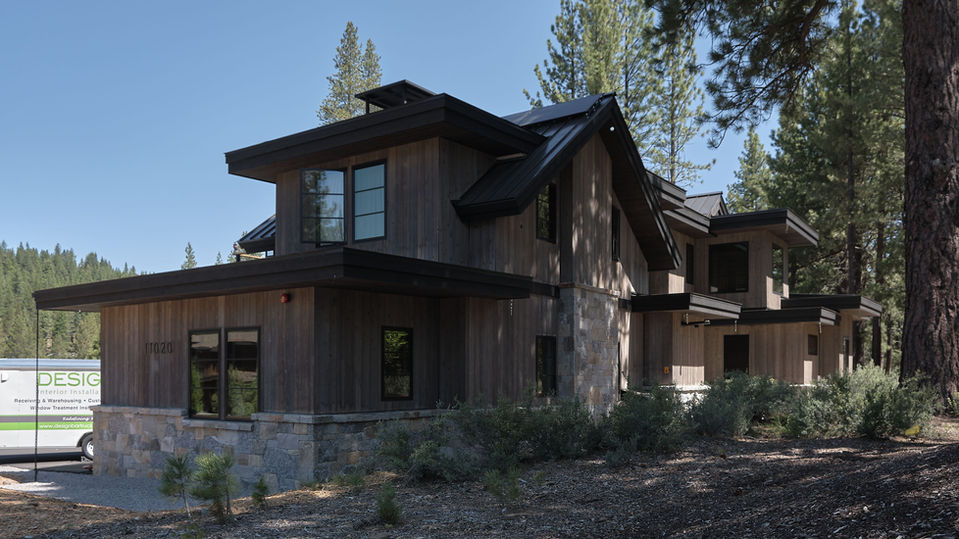 Modern custom home blueprints by a Truckee residential designer and architect alternative.