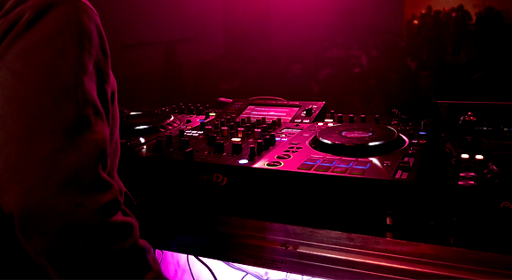 Discoteca Movil Sonico.png