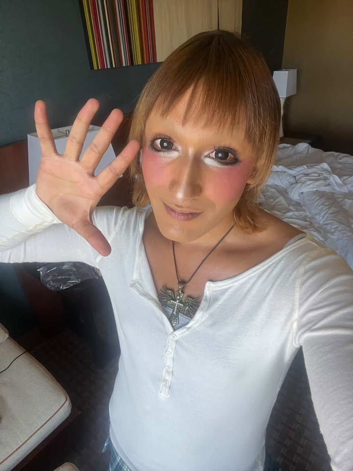 Maxine Kuropoyo.jpg