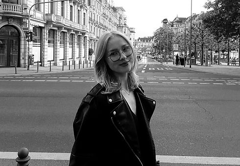 romy_edited_edited.jpg