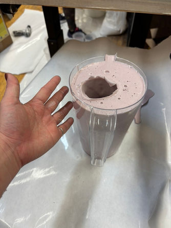 Hand casting: Alginate mother mold.