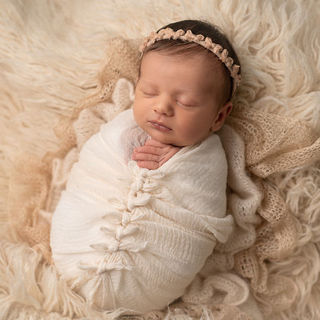 🎀 The Perfect Time to Book Your Newborn Photography Session in Sydney 🎀