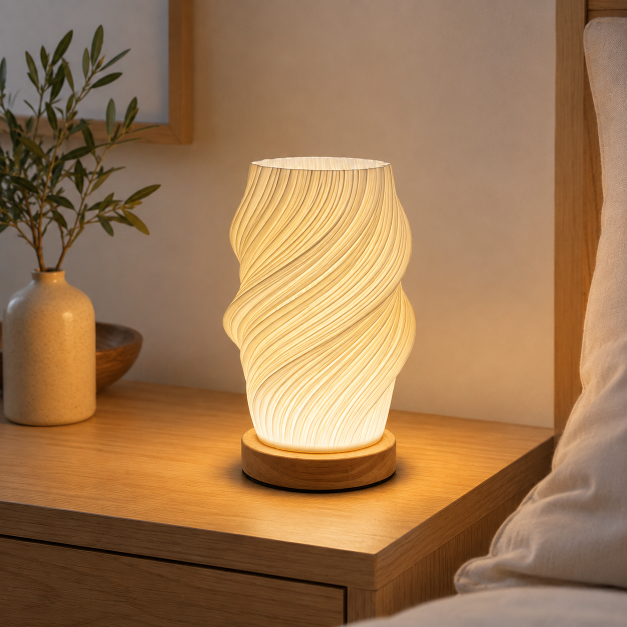 Sculpted Spiral Table Lamp
