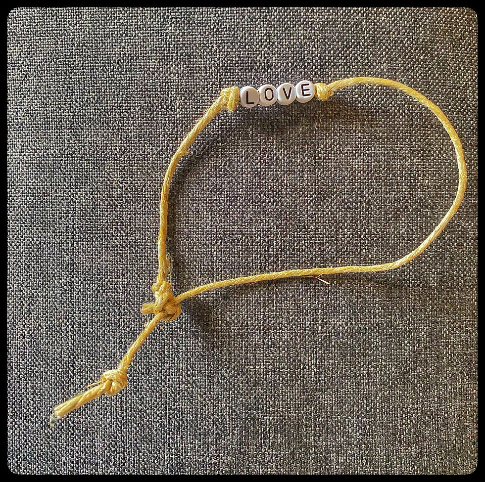 L005e - Love Bracelet