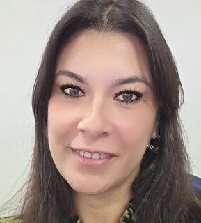 1 - Alessandra Lapa. Encarregada Central de Dados da SMS. Advogada - Mestre em Direitos F
